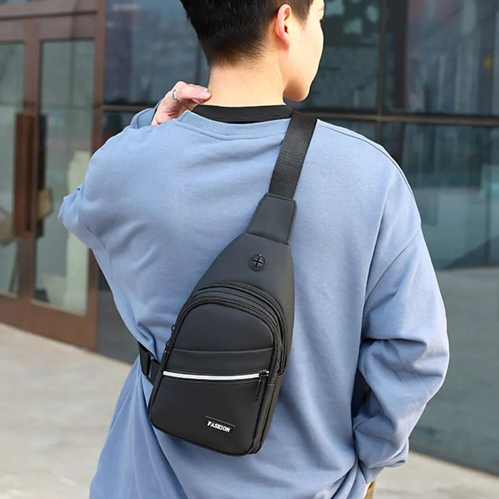 Men's Waterproof USB Crosbody Bag